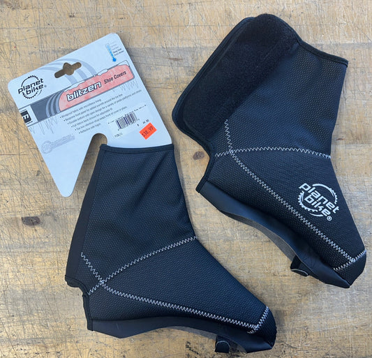 Planet Bike Blitzen Windproof Shoe Covers: Black, MD